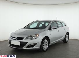 Opel Astra 2014 1.7 108 KM