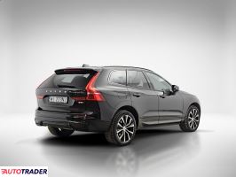Volvo XC60 2023 2.0 250 KM