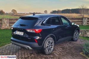 Ford Kuga 2022 1.5 180 KM