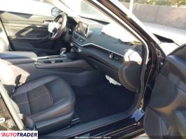 Nissan Altima 2021 2