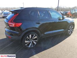 Volvo XC40 2021