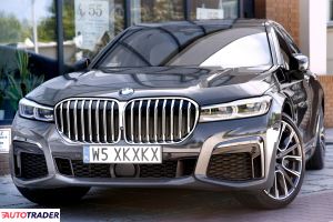 BMW 750 2019 3.0 400 KM