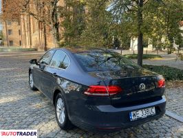 Volkswagen Passat 2018 2.0 150 KM