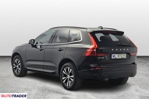 Volvo XC60 2021 2.0 197 KM