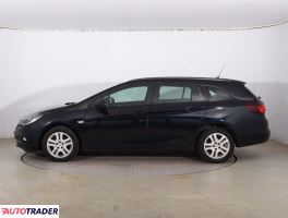 Opel Astra 2018 1.6 108 KM