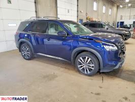 Nissan Pathfinder 2022 3