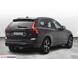 Volvo XC60 2022 2.0 197 KM