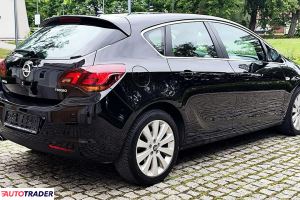 Opel Astra 2011 1.4 140 KM Opel Astra 2011 1.4 140 KM