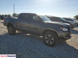 Toyota Tacoma 2018 3