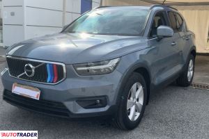 Volvo XC40 - zobacz ofertę
