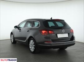 Opel Astra 2015 1.6 134 KM