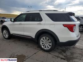 Ford Explorer 2022 3