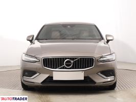 Volvo S60 2019 2.0 246 KM