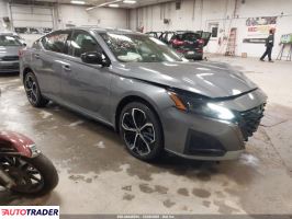 Nissan Altima 2025 2