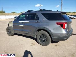 Ford Explorer 2022 2