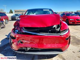 Tesla Model Y 2026