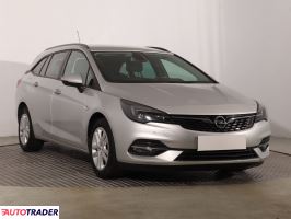 Opel Astra 2020 1.2 108 KM