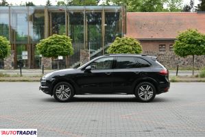 Porsche Cayenne 2011 4.8 400 KM