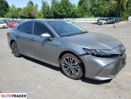 Toyota Camry 2025 2