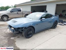 Ford Mustang 2026 5