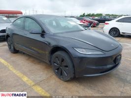 Tesla Model 3 2024