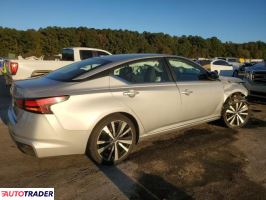 Nissan Altima 2021 2