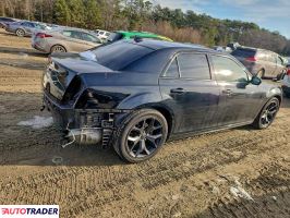 Chrysler 300C 2021 3