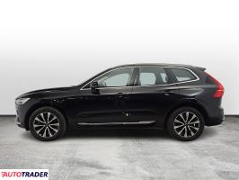 Volvo XC60 2022 2.0 197 KM
