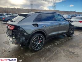 Audi Q8 2021 3