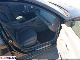 Hyundai Elantra 2025 2