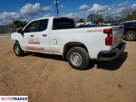 Chevrolet Silverado 2021 4