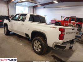 Chevrolet Silverado 2022 6