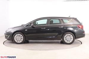 Opel Astra 2013 2.0 162 KM Opel Astra 2013 2.0 162 KM
