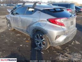 Toyota C-HR 2020 2 Toyota C-HR 2020 2