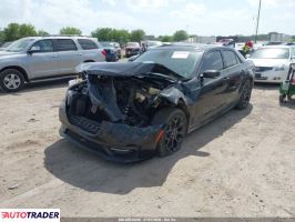Chrysler 300C 2022 3
