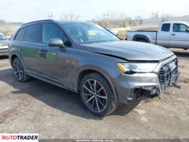 Audi Q7 2021 3