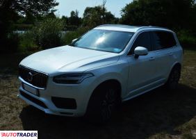 Volvo XC90 2021 2.0 250 KM