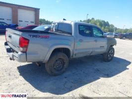 Toyota Tacoma 2019 3