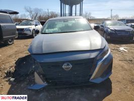 Nissan Altima 2025 2