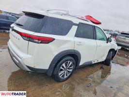 Nissan Pathfinder 2024 3
