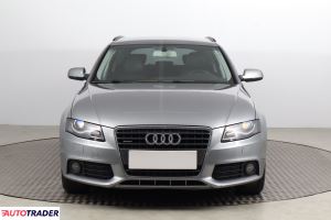 Audi A4 2010 2.0 140 KM