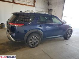 Nissan Pathfinder 2023 3