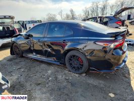 Toyota Camry 2022 3