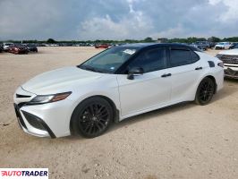 Toyota Camry 2021 3