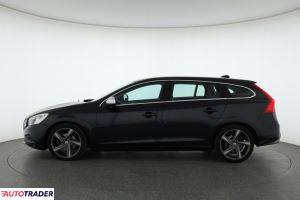 Volvo V60 2011 2.0 160 KM