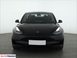 Tesla Model 3 2023 278 KM