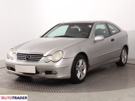 Mercedes C-klasa 2003 1.8 140 KM Mercedes C-klasa 2003 1.8 140 KM