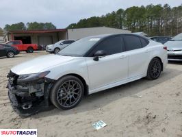 Toyota Camry 2025 2