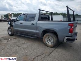 Chevrolet Silverado 2021 4