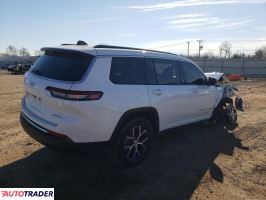 Jeep Cherokee 2025 3